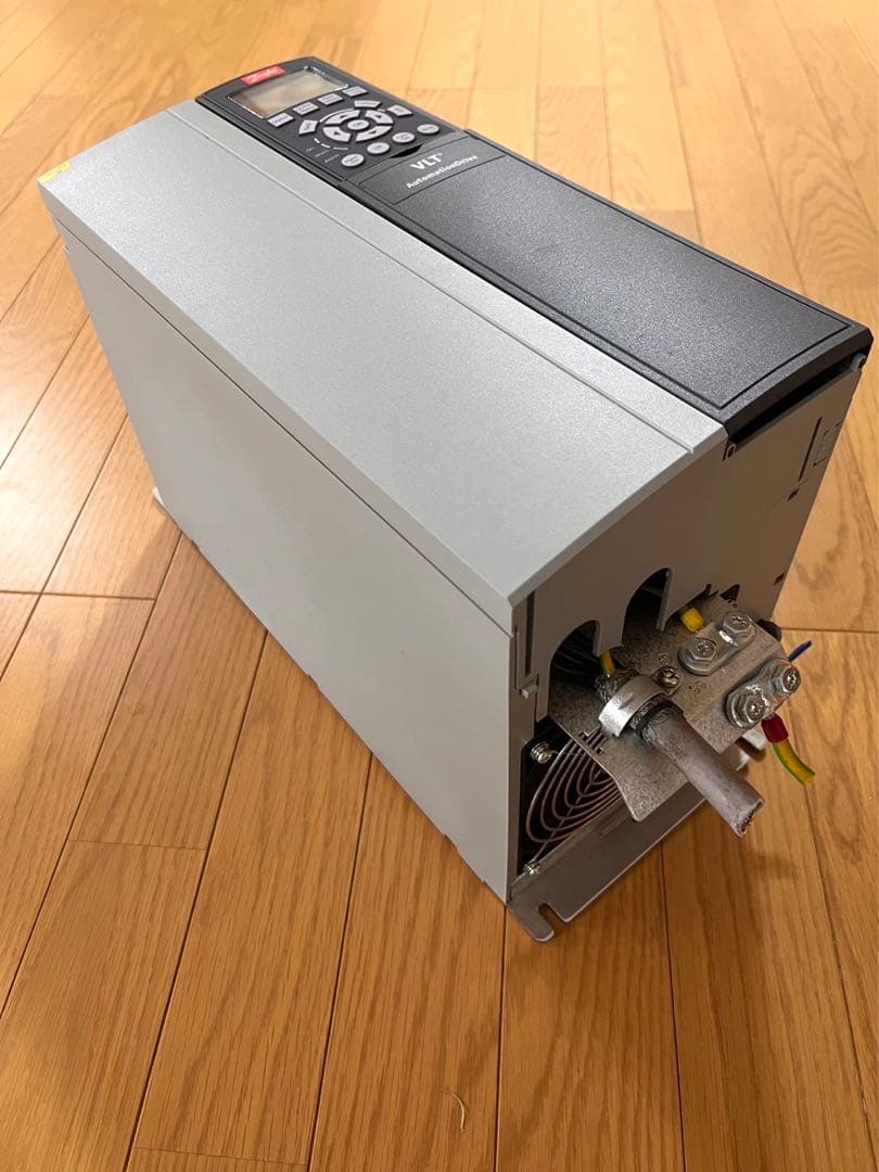 メンテナンス VLT AutomationDrive 131F9315 5.5kW/7.5HP