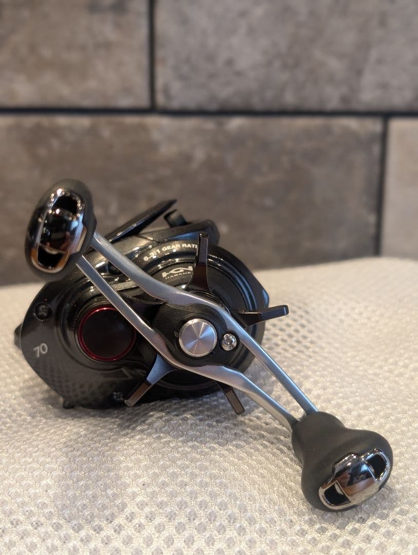 SHIMANO Scorpion 70 ベイトリール