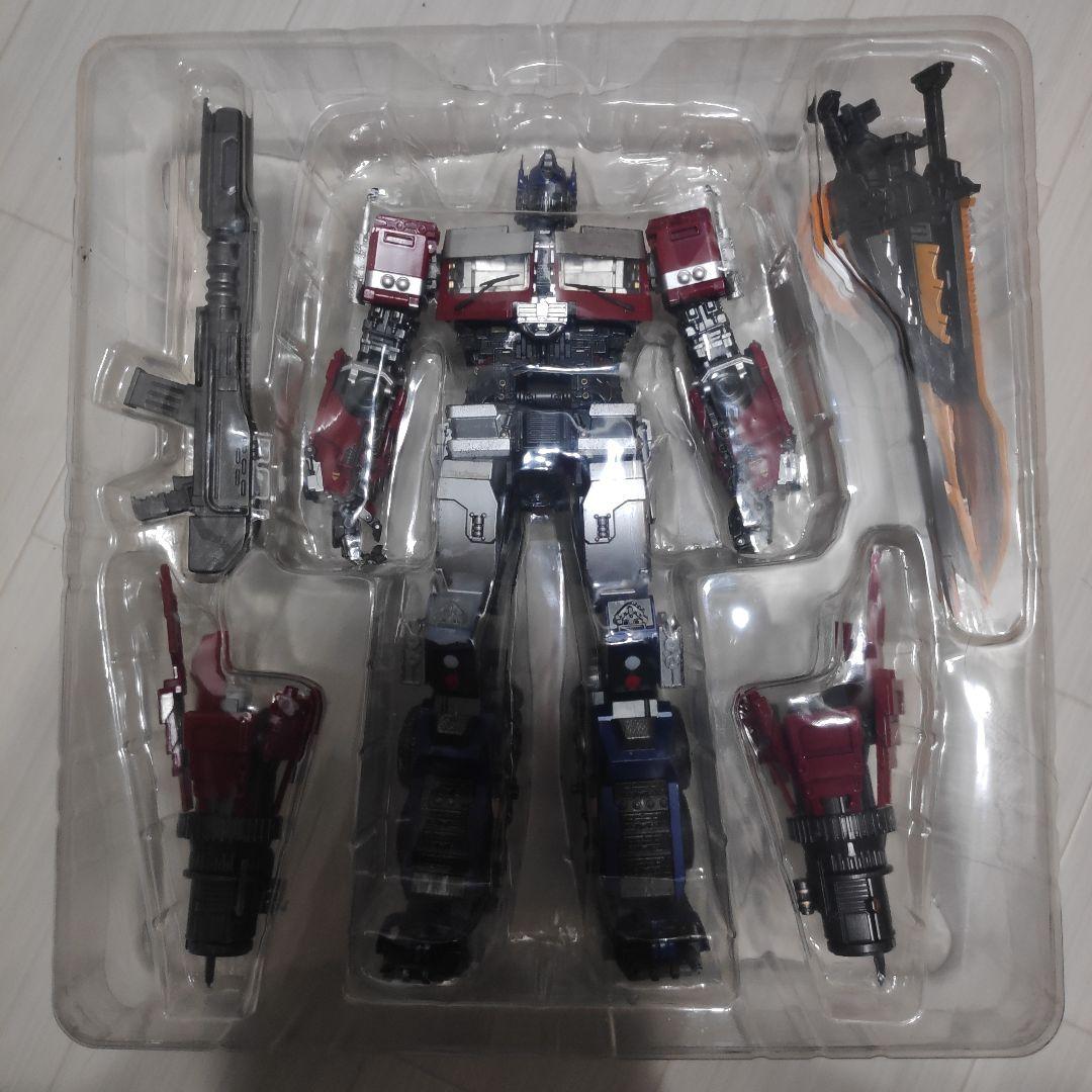BTT-02 オプティマス コマンダー