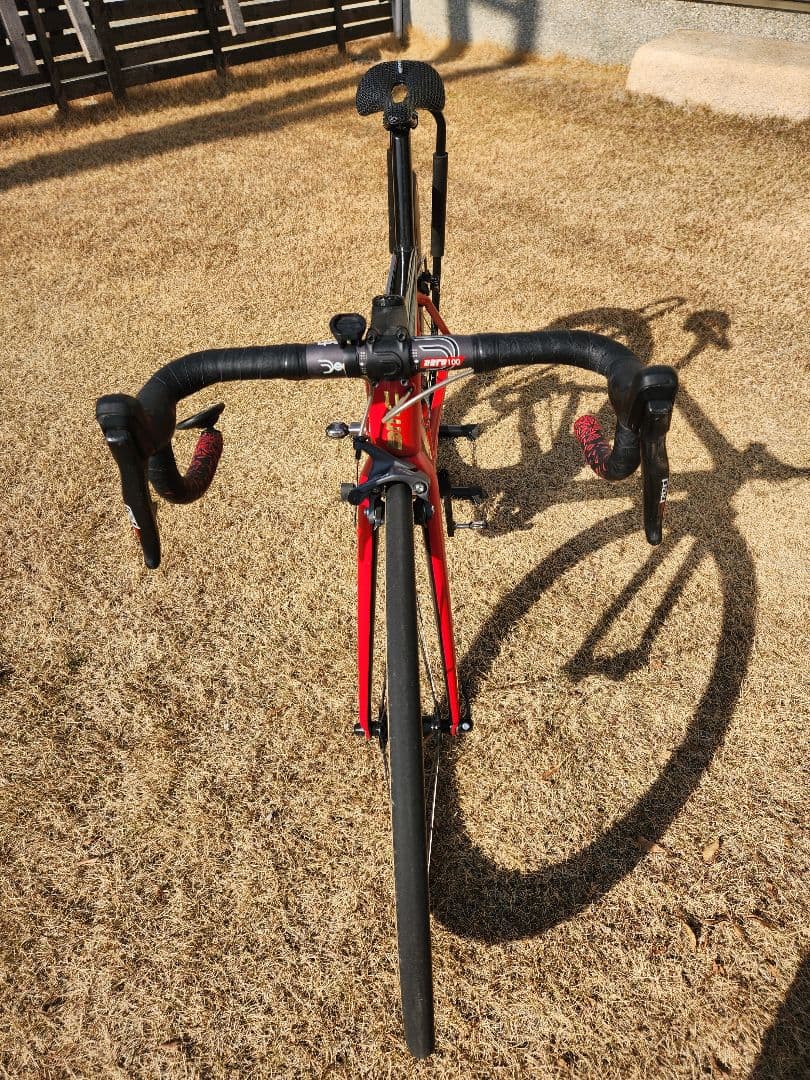 2018年モデルBMC TEAM MACHINE SLR 01