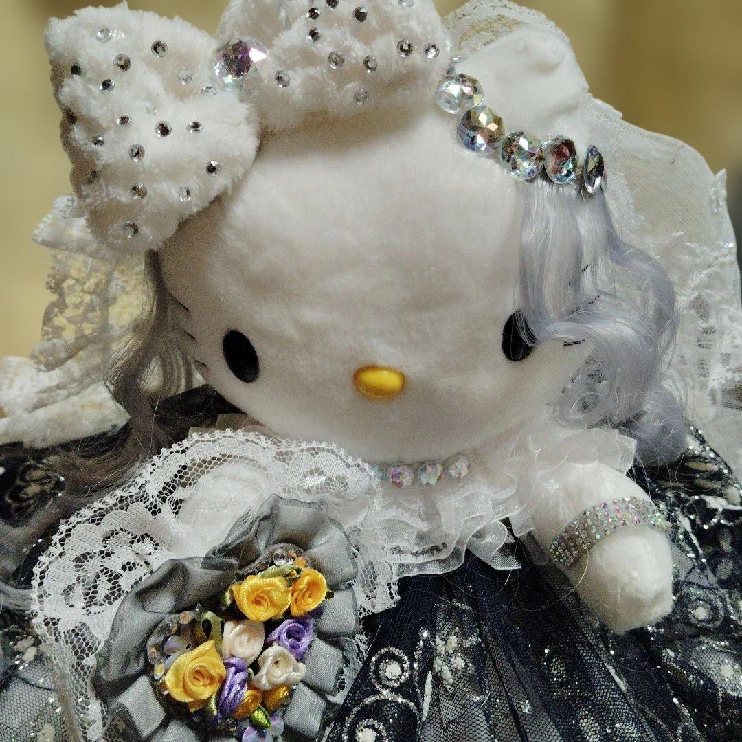 hello Kitty marriedハローキティ ドレスアップぬいぐるみ