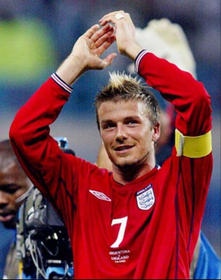 【ベッカム＃7 イングランド代表2002 A リバーシブル＋パンツ 上下セット】