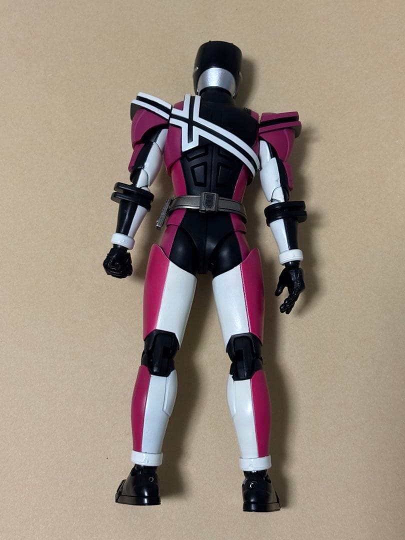 現状品 S.H.Figuarts 真骨彫製法　仮面ライダーディケイド