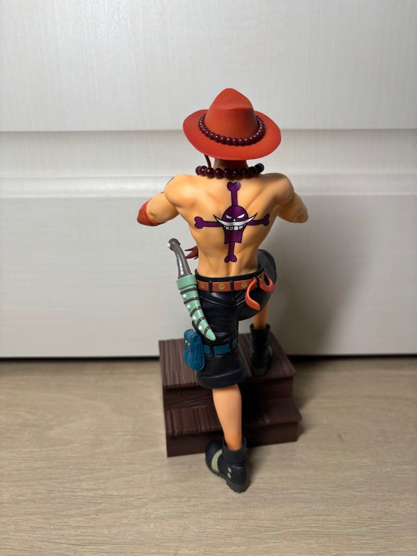 一番くじ　ONE PIECE　白ひげ海賊団　フィギュア　セット