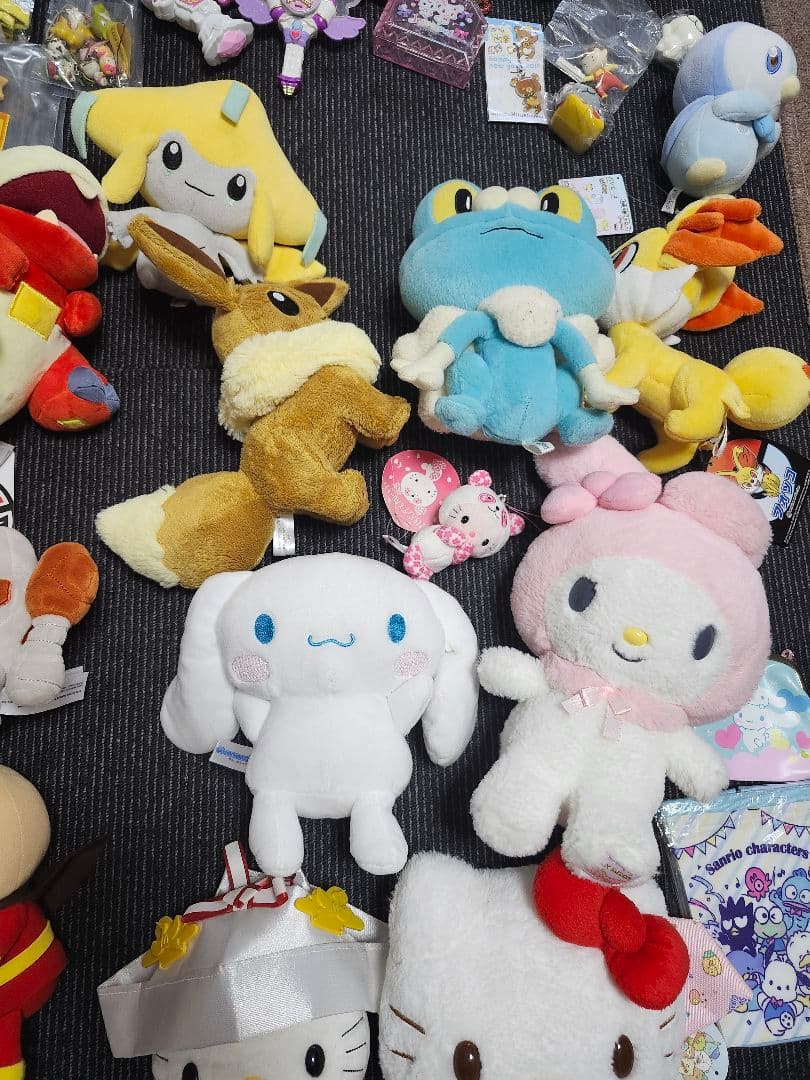 ポケモン　ミニオン　プリキュア　まとめ売り