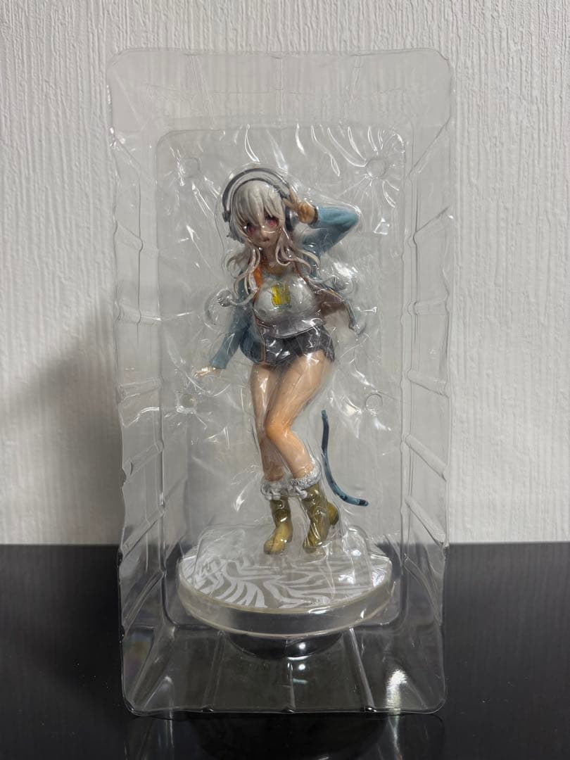 一番くじ すーぱーそに子 虎パーカー フィギュア