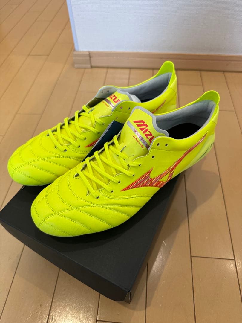 Mizuno サッカーシューズ 28.5cm 蛍光イエロー