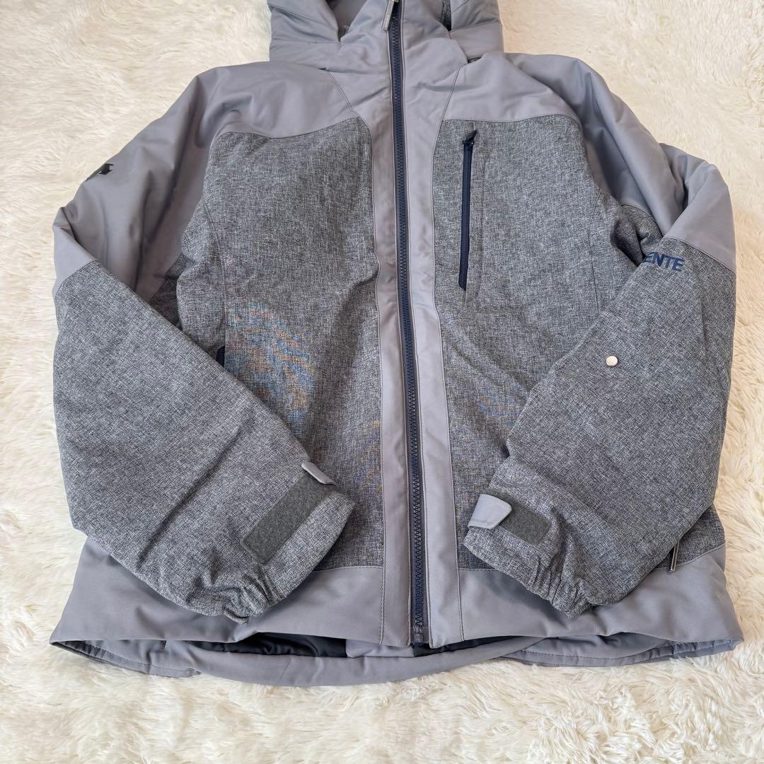 極美品　デサント M スキーウェア　メンズ　男性