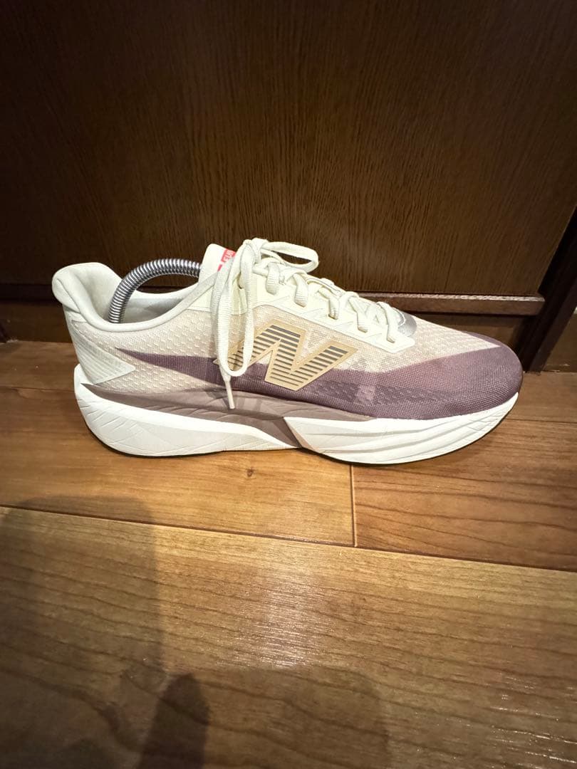 最終価格 FuelCell Rebel v5 29.0cm 2E ニューバランス