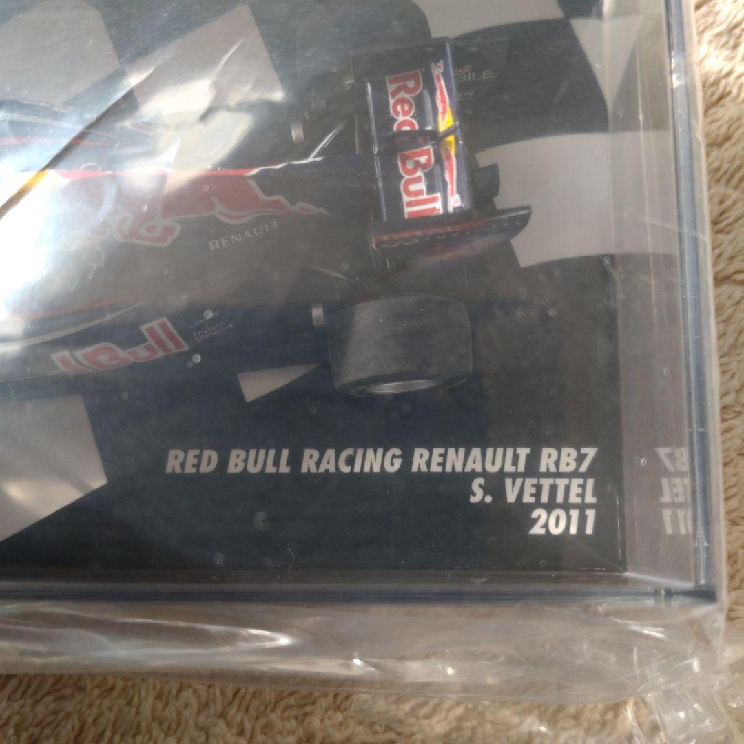 レッドブルレーシング RB7 セバスチャン・ベッテル 2011