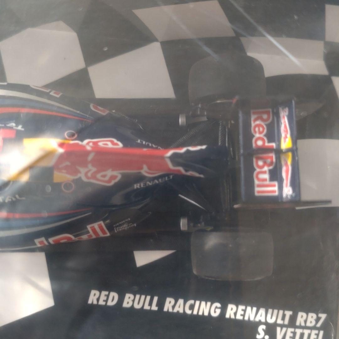 レッドブルレーシング RB7 セバスチャン・ベッテル 2011