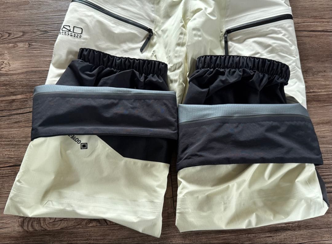 ピークパフォーマンス VERTICAL GORE-TEX PRO レディース