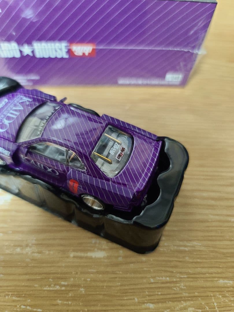 ミニカー KAIDO HOUSE Nissan Skyline GT-R (R34)