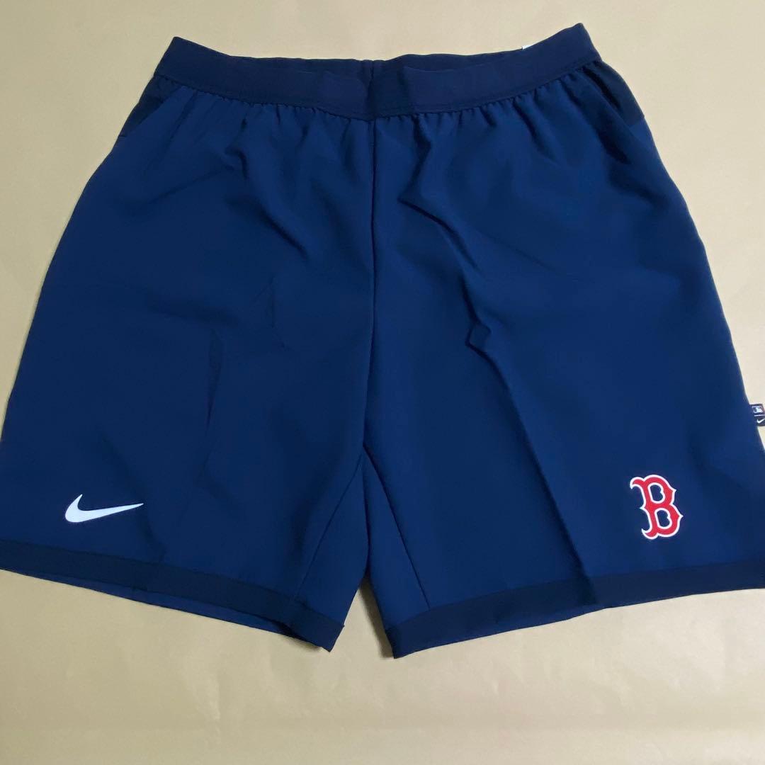 ナイキ　レッドソックス ハーフパンツショート短パン　ドライスポーツショーツ