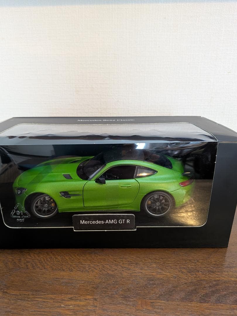 メルセデスベンツ　ミニカー