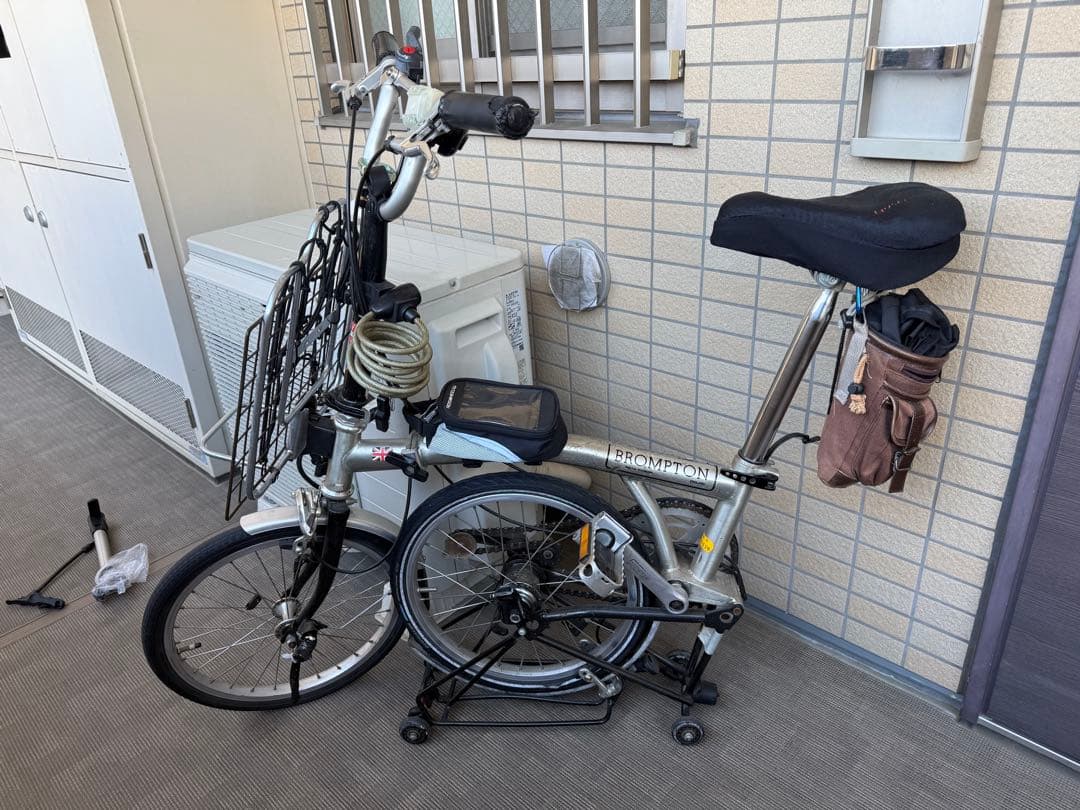 BROMPTON 台湾製　折りたたみ自転車 シルバー