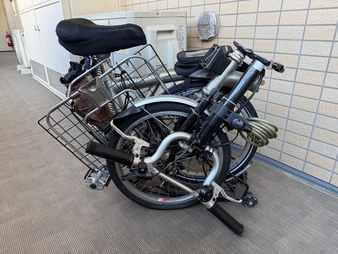 BROMPTON 台湾製　折りたたみ自転車 シルバー