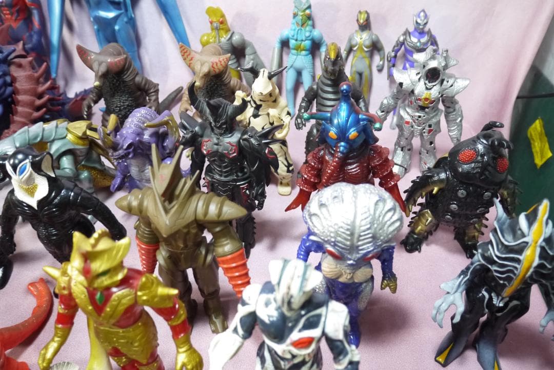 ウルトラ怪獣シリーズ　DXシリーズ　ほか　怪獣ソフビ　59体