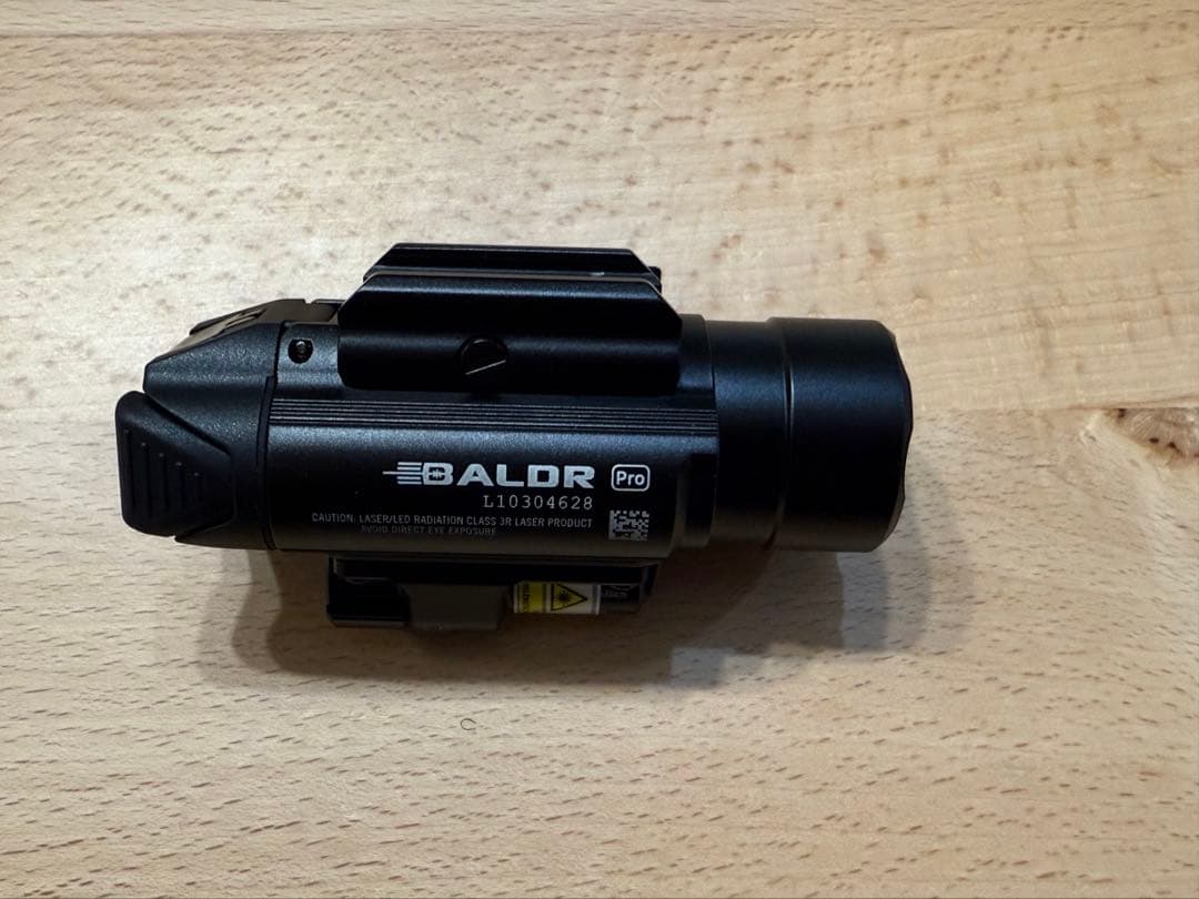 OLIGHT Baldr PRO レーザー&LEDライト