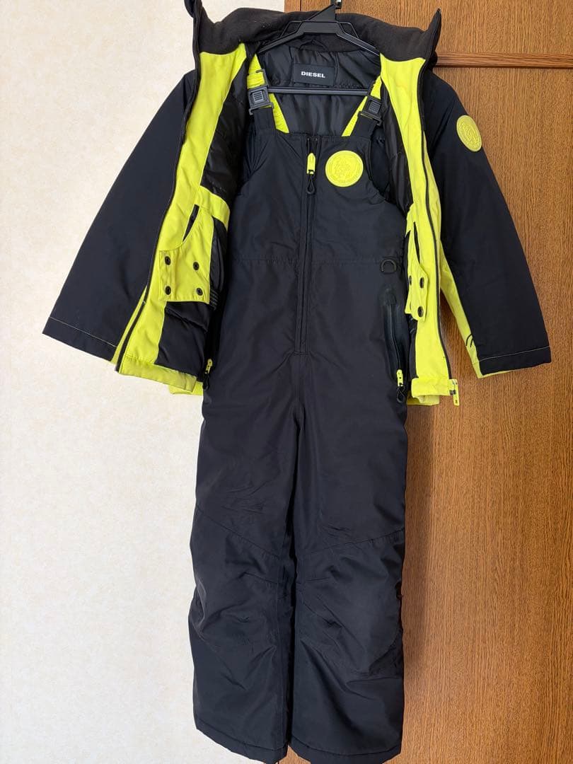 DIESEL キッズ スキーウェア 10Y（130〜140cm）上下セット