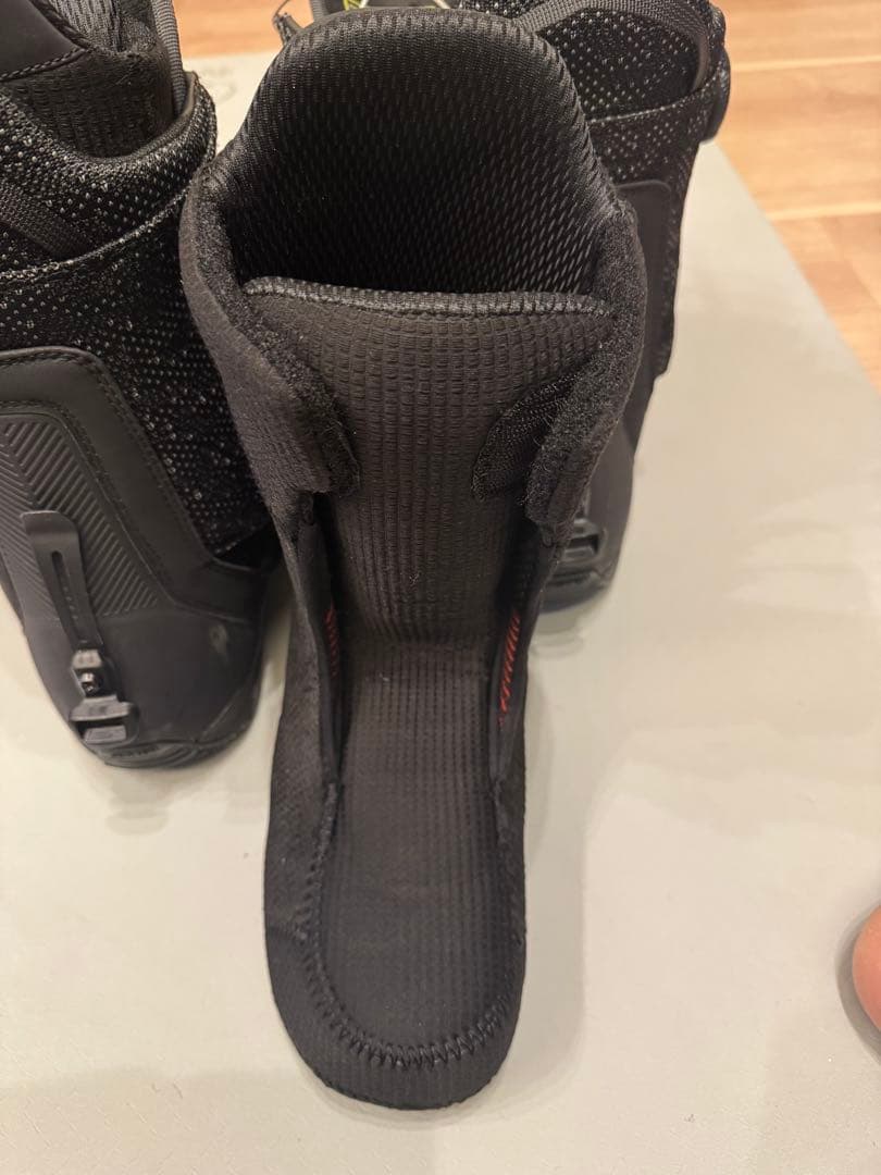 バートン　スワスstep on 27，5cm