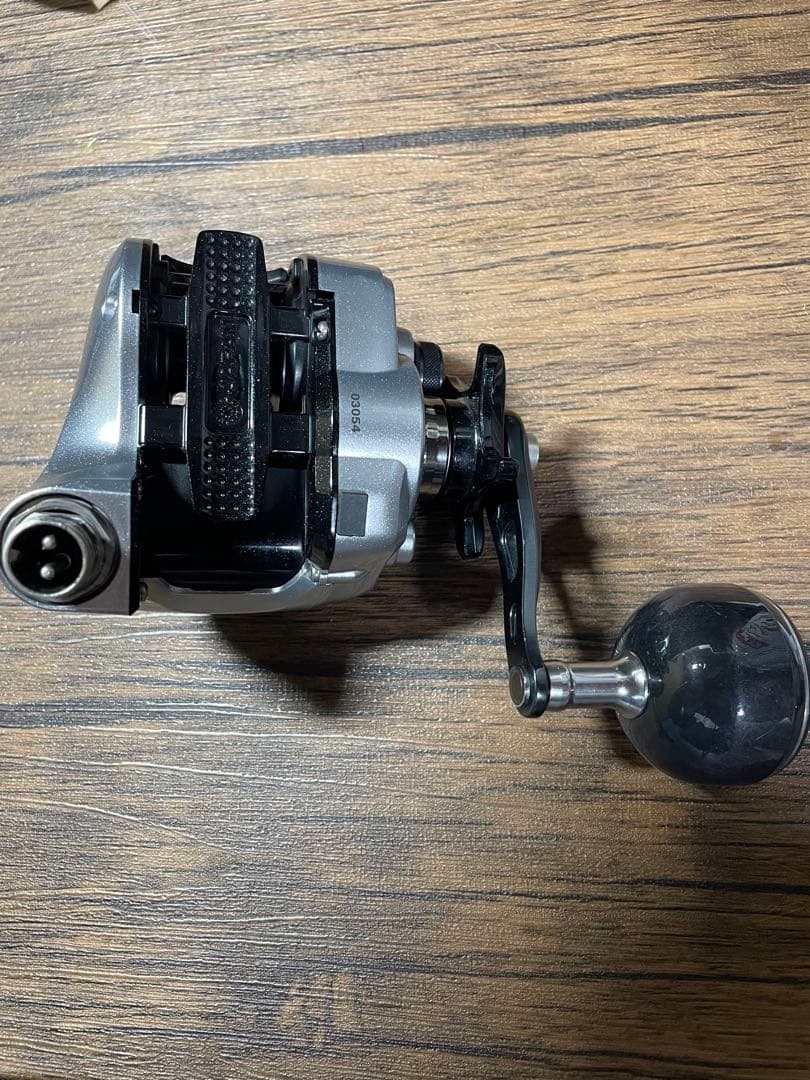 ★使用数回のみ★SHIMANO シマノ 電動リール フォースマスター