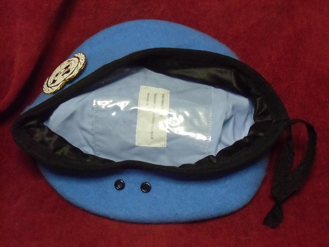 ＧＢ英軍/イギリス軍＊ＵＮ国連軍/ＵＮＯ ベレー＊６０ｃｍ（実物）