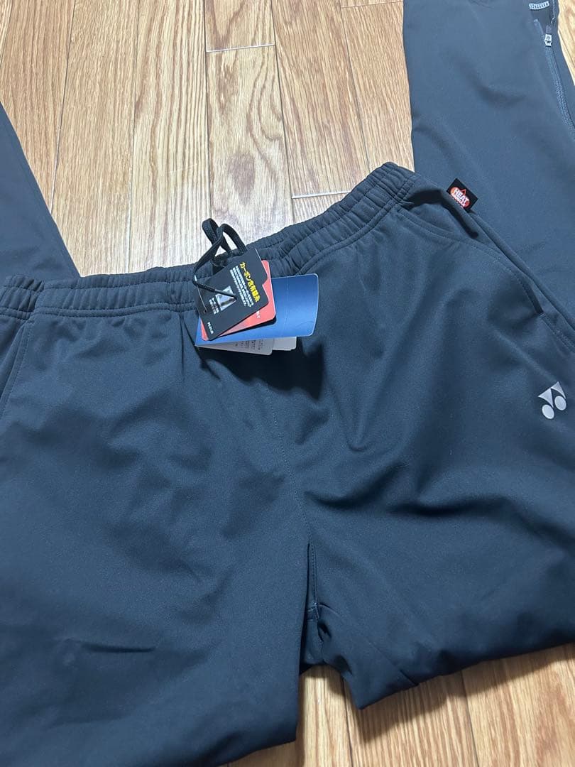 YONEX ブラックパンツ サイドジッパー付き