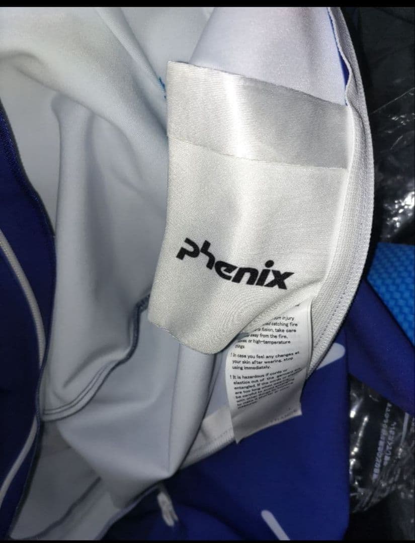 a タグ無し未使用保管品 Phenix フェニックス FIS 対応ワンピース
