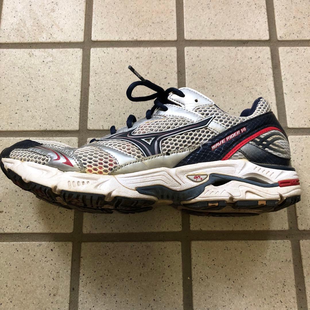 Mizuno Wave Rider 14 シルバー 27.0cm