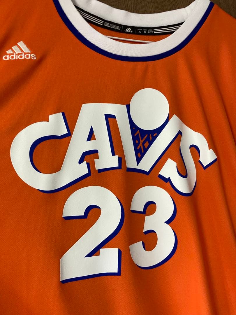 NBA ユニフォーム　レブロン　ジェームズ
