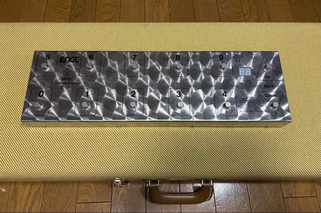 ENGL Z-12 MIDIコントローラー