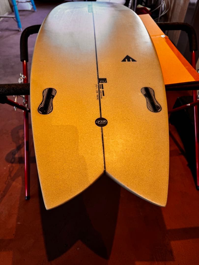 HAYDEN SHAPES ショートボード シルバー