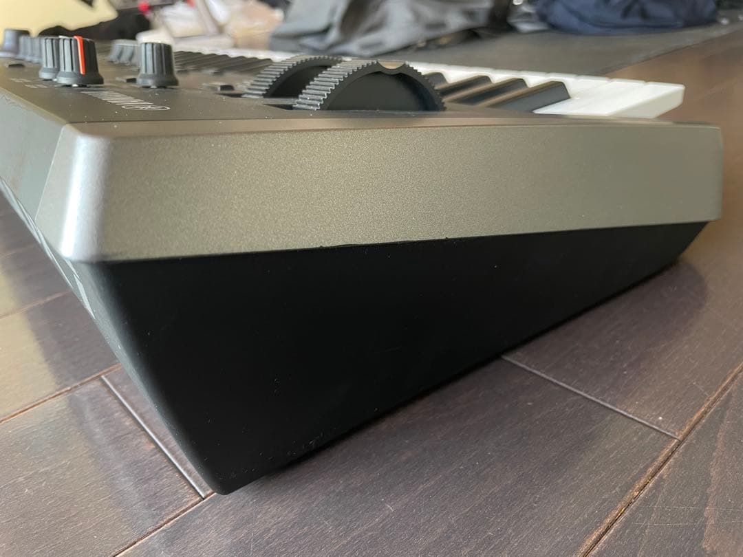 YAMAHA MODX7 シンセサイザー 本体 純正ソフトケース付