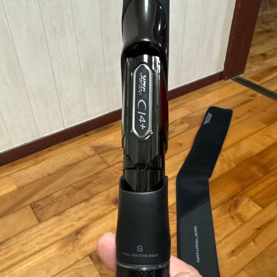 美品　SHIMANO 現行モデル　24オシアジガー　ナチュラルジャークS64-2