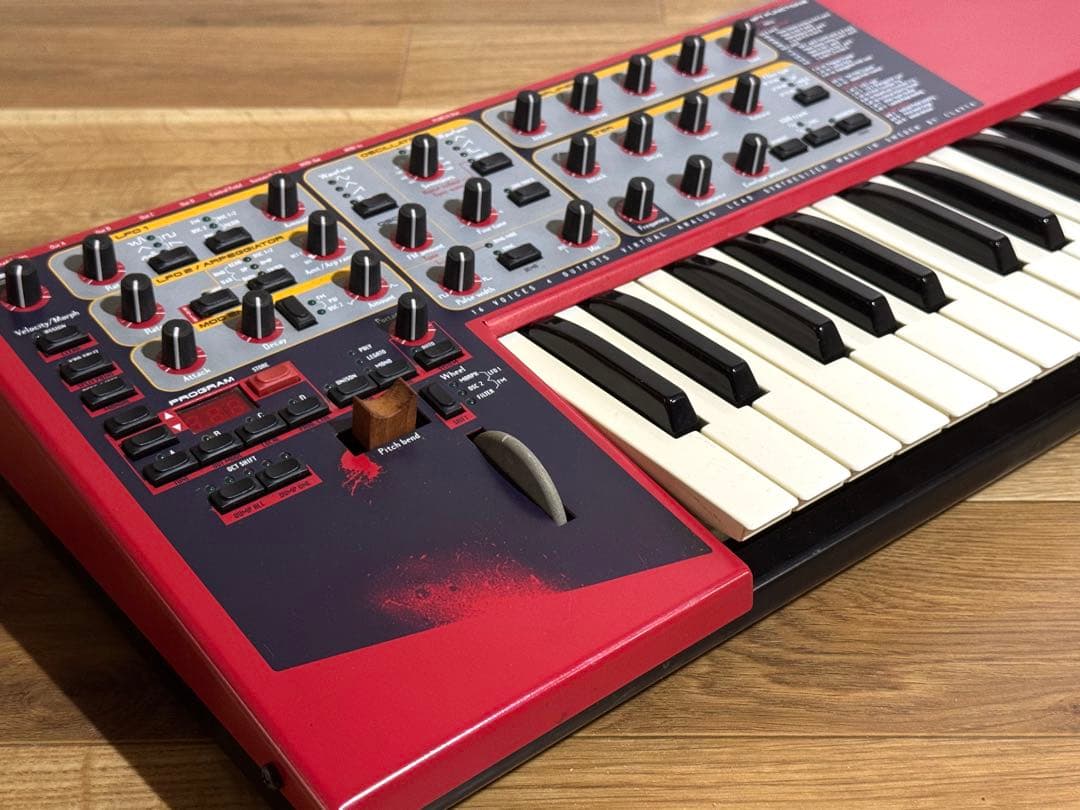 Clavia Nord Lead 2 バーチャル・アナログ・シンセサイザー