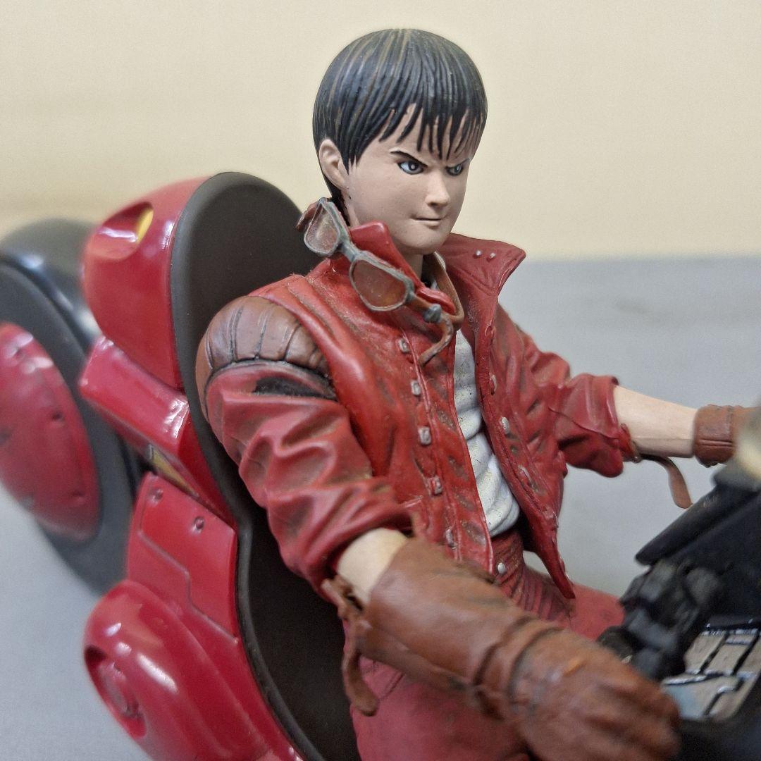 マクファーレン　AKIRA　金田　KANEDA ON MOTORCYCLEアキラ