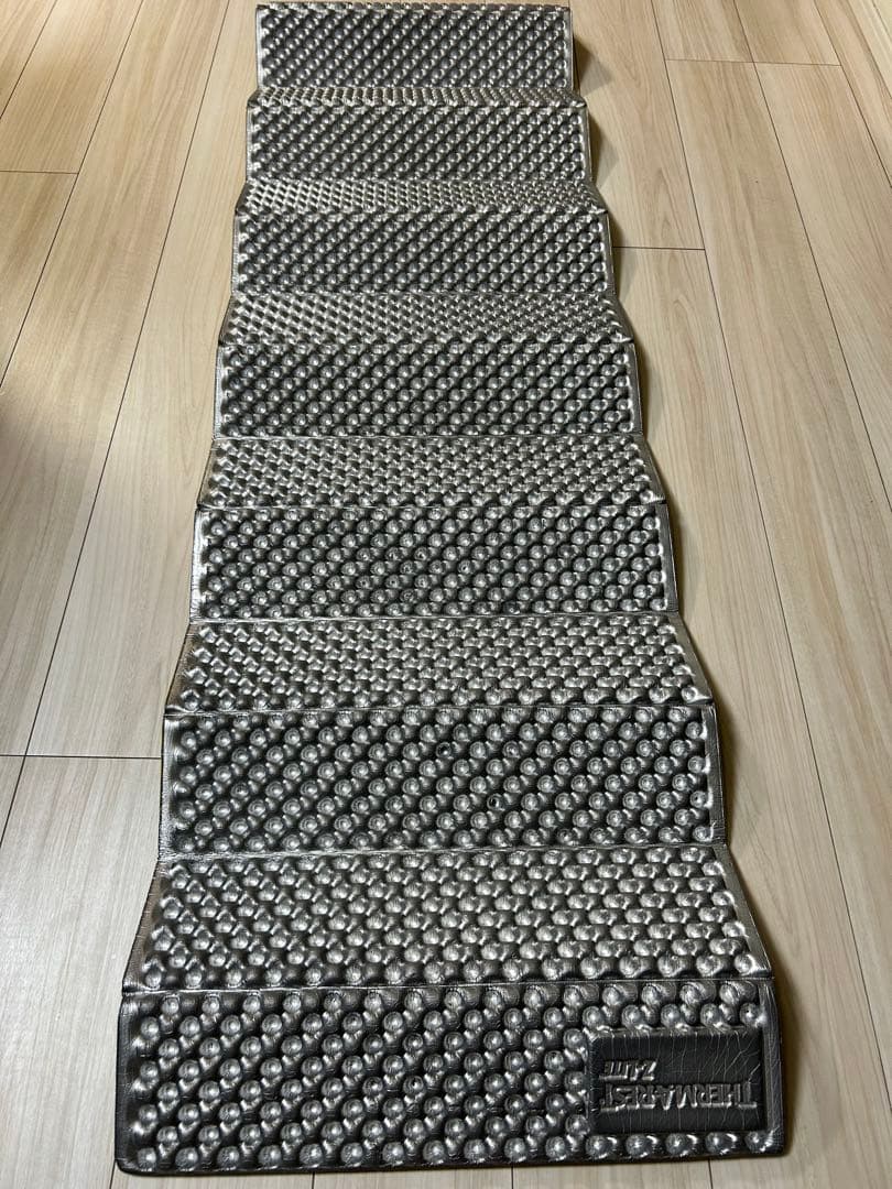 24時間以内発送／THERMAREST Zライトソル レギュラー