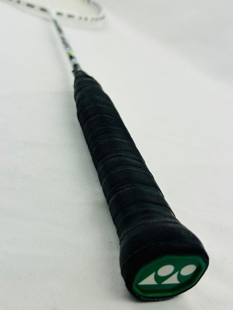 YONEX ASTROX99 GAME ホワイト バドミントンラケット 4UG5