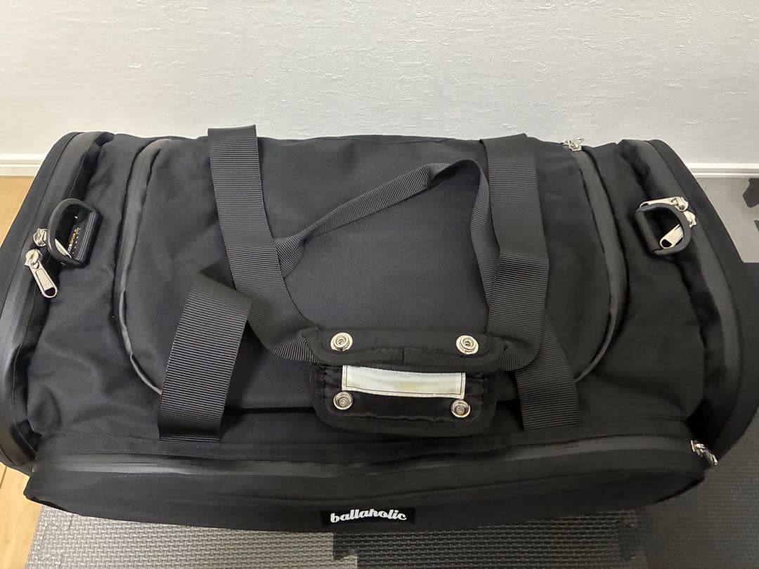 ballaholic ブラック ダッフルバッグ