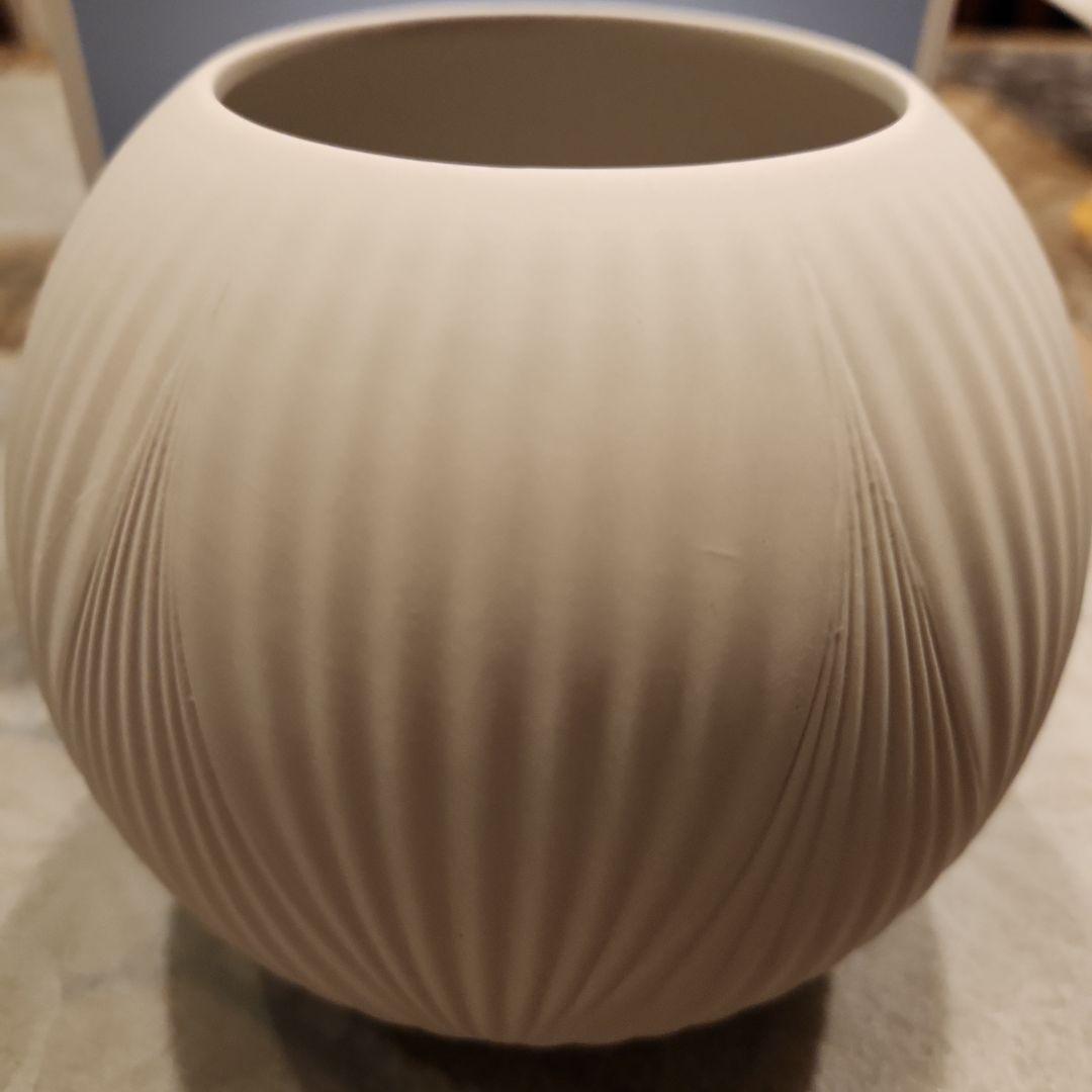 ウェッジウッド　花瓶