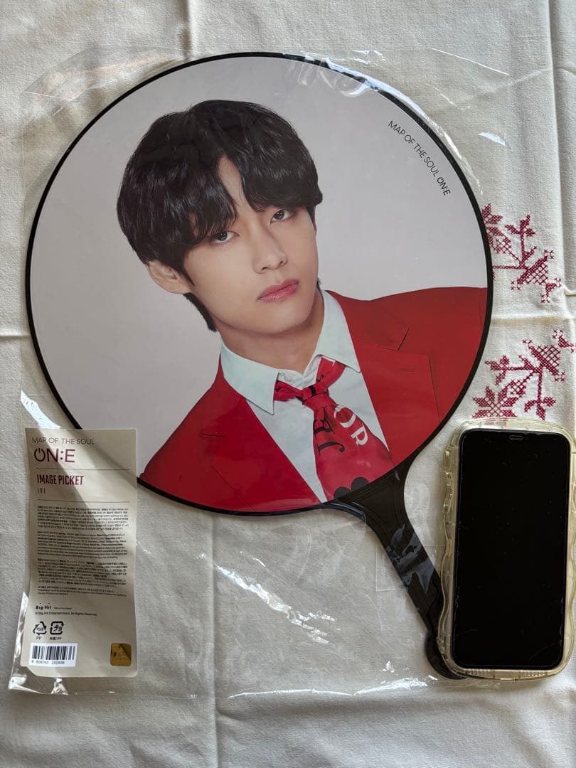 BTS V テテ　うちわ　トレカ等グッズセット