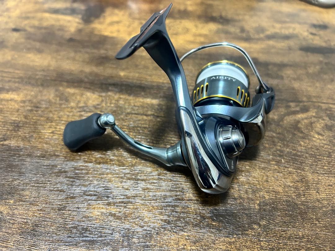 DAIWA 23エアリティ　LT2000S-P