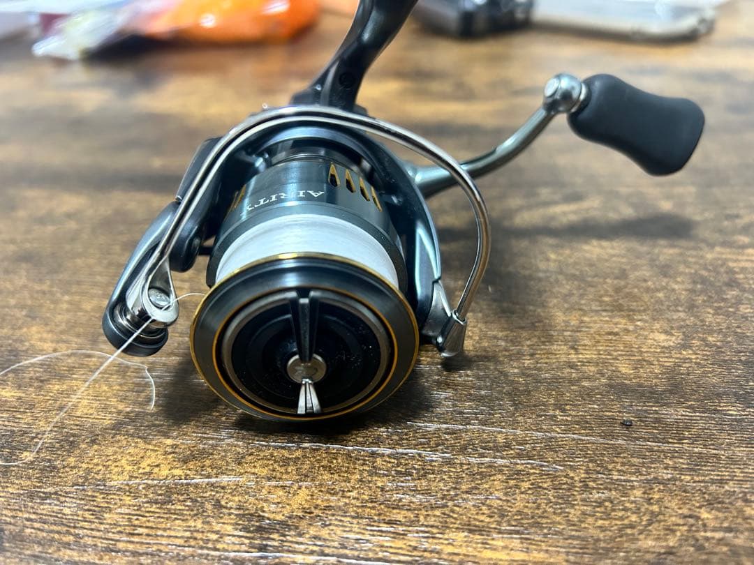 DAIWA 23エアリティ　LT2000S-P