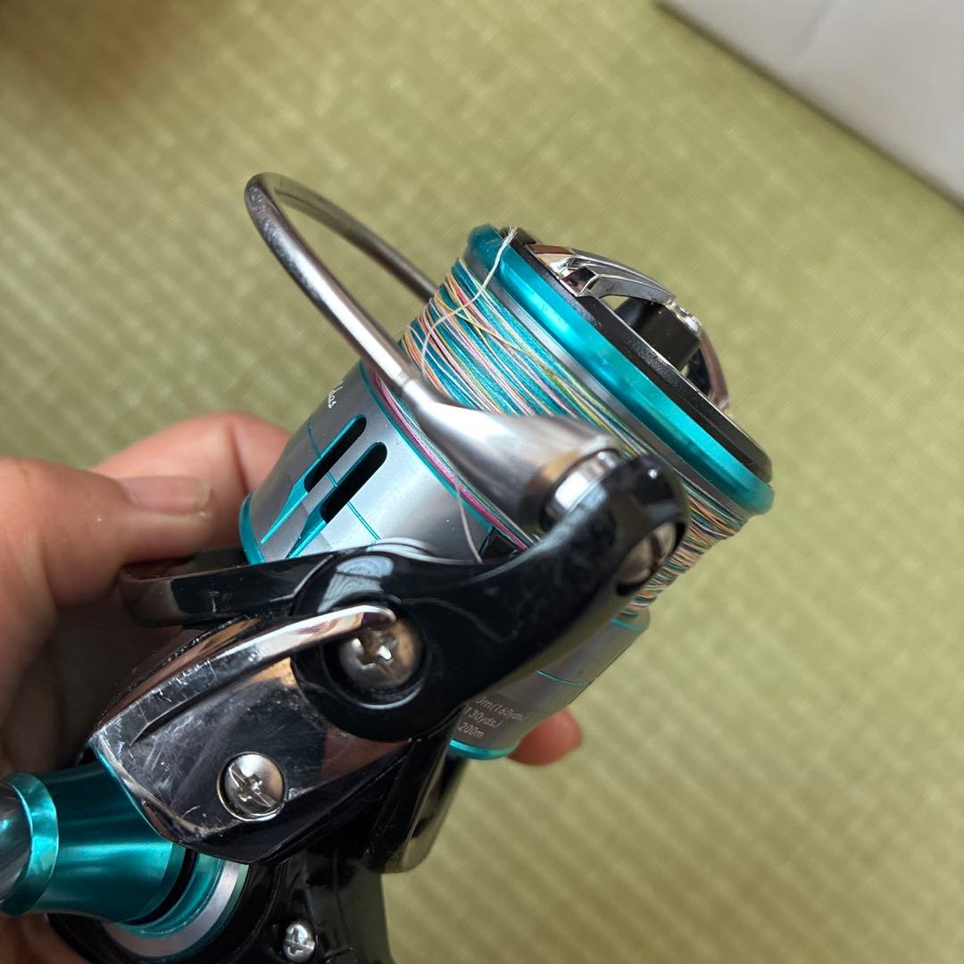 Daiwa Emeraldas LT 2500S-H-DH リール