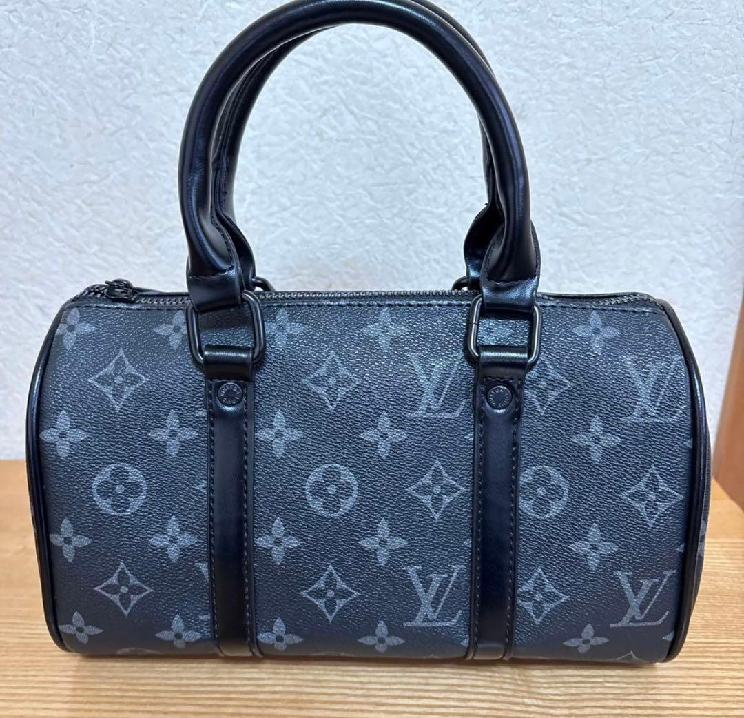 【ノベルティ】Louis Vuitton グレー モノグラム ミニバッグ