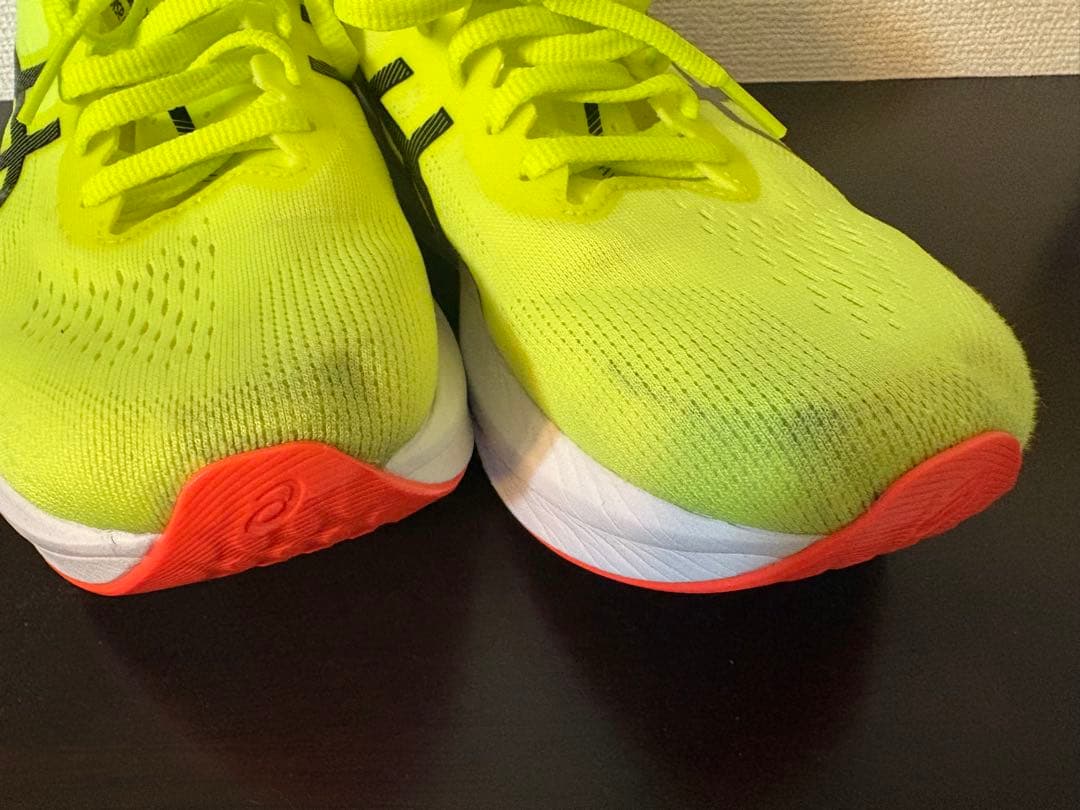 ASICS マジックスピード4 25.5㎝