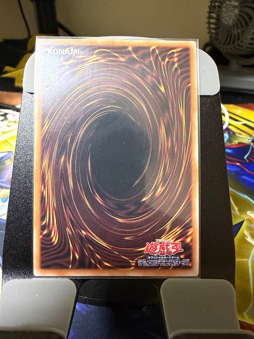 ブラックマジシャン 25th シークレットレア