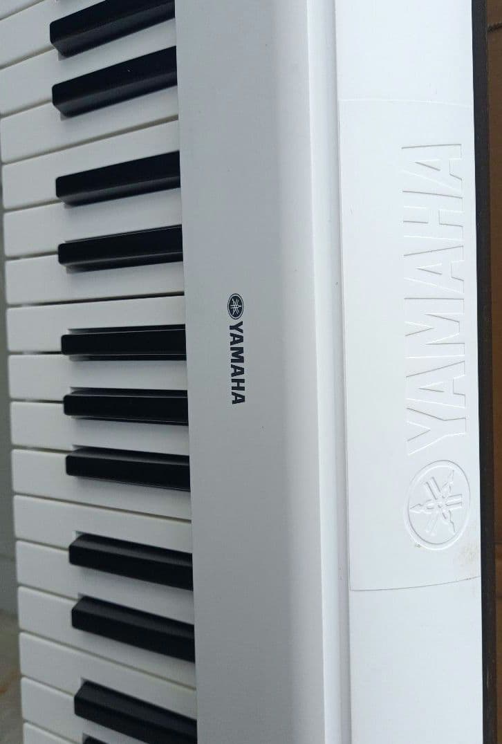 Yamaha NP-12 61鍵盤　ホワイト