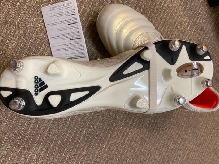 サッカー　スパイク　アディダス　COPA19.2SG